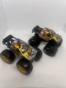 2 Stück Hot Wheels Monster Jam Team Hot Wheels Monstertrucks (Radvarianten) - Bild 1 von 10