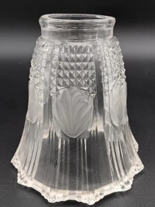 Lámpara de techo transparente y escarcha con patrón de vidrio de corte floral pantalla de repuesto - Imagen 1 de 6