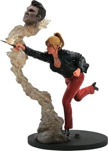 Buffy The Vampire Slayer Gallery Diorama 9" Figure Statue Buffy Diamond Select - Picture 1 of 1