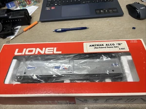 Lionel 6-8667 O Gauge Amtrak Alco B Diesel Loco Non-Powered Dummy - Picture 1 of 1