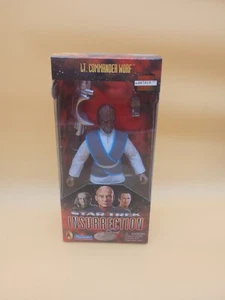 Star Trek 9" Figure "Insurrection" Lt. Commander Worf - Picture 1 of 2