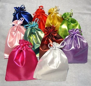 12 Stoff-Säckchen 18x13cm glänzende Farben nach Wahl z.B. für Adventskalender - Bild 1 von 9