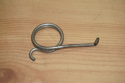 Muelle de freno trasero Honda CR480R CR480 CR 480 R CR250R CR250 1983 43435-KA4-710 Foto 1 de 4