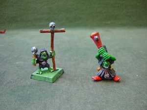 1980s Marauder MM30 Goblin GC 4 Standard Bearer + Citadel Night Goblin Warrior ? - Picture 1 of 5