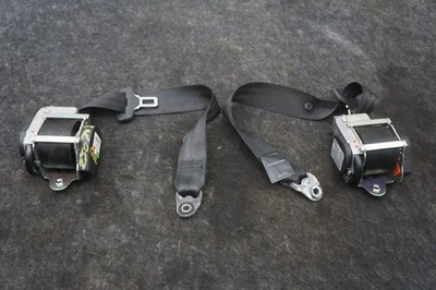 Set 2 Rear Left Right Seat Belt Retractor OEM LR112814 Range Rover L405 2013-22 - Image 1 of 4