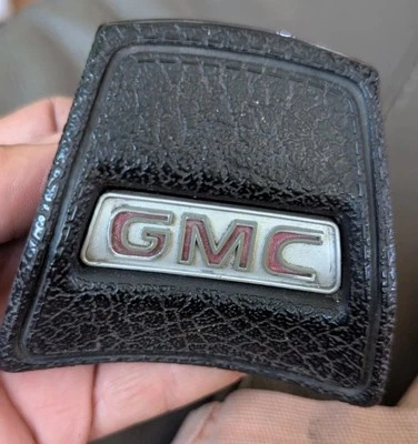 OEM 1969-1972 GMC Truck C10 Suburban K-5 Blazer Jimmy Wheel Horn Button Pickup - Image 1 of 3