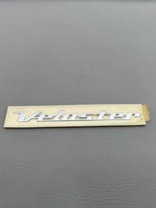 OEM New  Hyundai Veloster Rear Hatch Emblem Badge 863102V000  2011-2017 - Bild 1 von 8