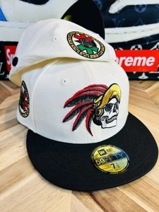 New Era Topperz México Azteca Calavera Jefe Negro Metálico Rojo Dorado 7 1/2 Raro - Imagen 1 de 5