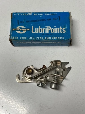 DR2270XP and D106 Points Contact Set NOS GM Chevy - Image 1 of 4
