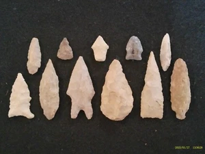 11 alte Texas Pfeilspitzen, prähistorische indische Artefakte * KOSTENLOSER VERSAND * 56X - Bild 1 von 3