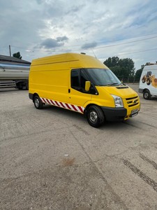 Transit Manual MWB Commercial Vans 