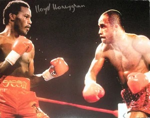 LLOYD HONEYGHAN SIGNED 16x12 BOXING WORLD CHAMPION 16x12 PHOTO COA PROOF - Picture 1 of 2