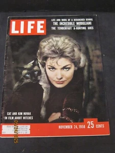 *Life Magazine 1958 November 24 Cat and Kim Novak in Film about Witches - Picture 1 of 2