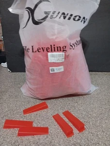 Tile Leveling System Wedge - 300 pcs. - Picture 1 of 5