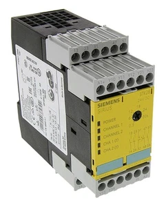 Siemens Sirius 3TK2828-1AB20 Sicherheitsschaltgerät - Photo 1/5