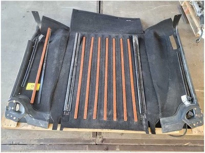 Alfombra revestimiento maletero trasero Chevrolet SSR 2003-2006 2682 Foto 1 de 4