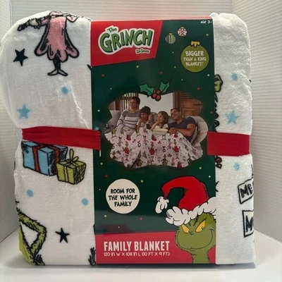 Dr. Seuss THE GRINCH Bigger than a KING Family Blanket BRAND NEW - Image 1 of 4