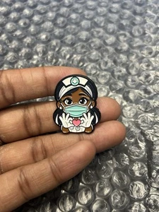 Cute Cartoon Nurse Enamel Pin Black Medical Themed Lapel Pin Gifts For Nurses - Picture 1 of 2