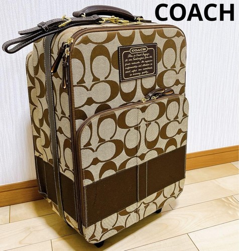 Borsa da viaggio Coach 20 pollici con scomparti portaoggetti usata delicatamente