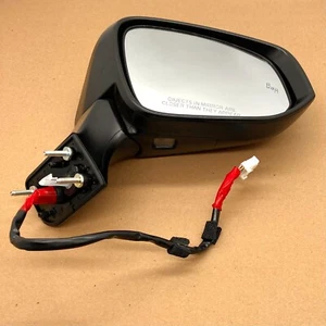 Conjunto de espejo retrovisor de puerta con punto ciego OEM 21-24 Toyota Venza - Imagen 1 de 10