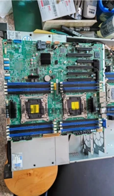 1PC S2600CW2R Server Hauptplatine Neu - Bild 1 von 3