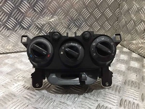 Mazda 2 Climate Control Unit Panel ID154079 - Imagen 1 de 2