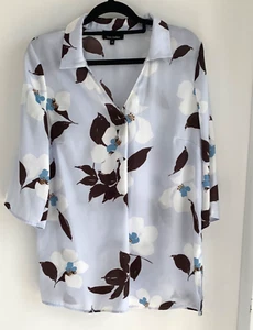 Size 10 TRENT NATHAN Top .... In New Condition - Picture 1 of 3