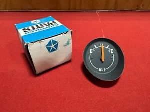 NOS 1970-1974 DODGE CHALLENGER PLY BARACUDA AMP ALTERNATOR GAUGE MOPAR 2984121 - Bild 1 von 3
