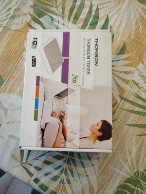 Modem THOMSON TG585 Wireless Multi-User ADSL2+ Gateway Bianco - Immagine 1 di 2