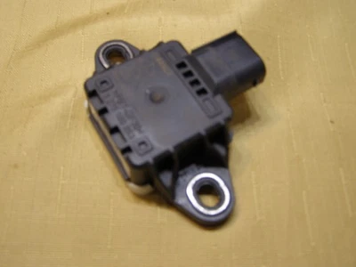 OEM 2017 Dodge Grand Caravan Yaw Rate Speed Sensor 56029560AB - Image 1 of 4