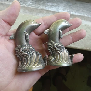 VINTAGE PAIR OF METAL DOLPHIN SALT & PEPPER SHAKERS - Picture 1 of 6