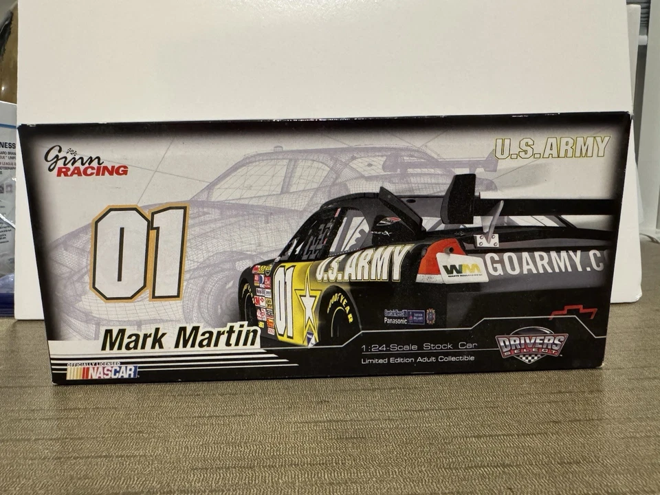 1:24 Acción 2007 #01 Ejército de Estados Unidos Impala SS MARK MARTIN CUNA RARA GM distribuidores 1/996 nueva en caja Foto 1 de 4