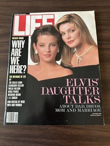 Dec 1988 Elvis Lisa Marie Priscilla Presley LIFE Magazine NO LABEL Collectible - Picture 1 of 10