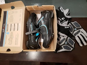 Women's size 8.5 M Bontrager Race Road Bike Shoes, Inform Carbon sole - PO - Picture 1 of 5