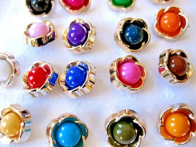 10 hübsche Knöpfe, in verschiedenen Farben,Farbe wählbar,ca.17mm ,  K102 - Bild 1 von 3