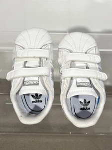 Baby Adidas Superstar Schuhe UK Kleinkinder Größe 3K Babys Bootie Schuhe Turnschuhe 👟 - Bild 1 von 7