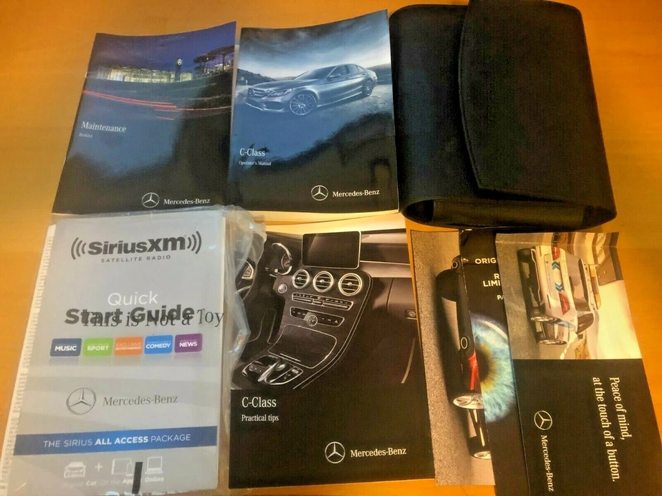 Mercedes-Benz Clase C 2016 cupé (C300 C43 C63 S AMG 4MATIC) manual del propietario crt2 Foto 1 de 1