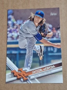 2017 JACOB DEGROM TOPPS BASEBALL CARD #155 NY NEW YORK METS TEXAS RANGERS - Picture 1 of 3