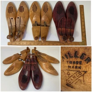 (3) Coppia di scarpiere regolabili con cerniera in legno vintage marcati 10-1 e 10-2 MILLER - Foto 1 di 23
