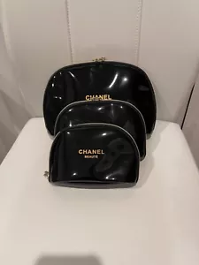 Nuovo lusso CHANEL Beauté cosmetic makeup bag set 3 sacchetti fiocchi di neve duo cerniera - Foto 1 di 5