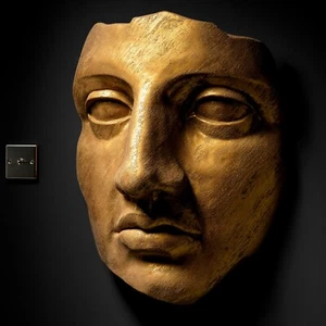 Extra Large 3D Wall Art Face Sculpture | Gold Finish | Hand Painted | Made in UK - Picture 1 of 11