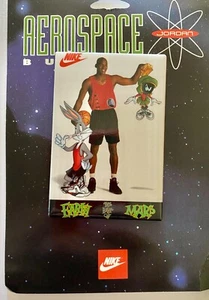 Vintage 1993 Michael Jordan-Nike-Aerospace-SPACE JAM Pinback Button - NEW - Picture 1 of 4