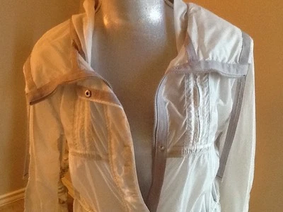 Women's Ellie tahari clear sheer wind breaker jacket size m nwt $298 - Image 1 of 3