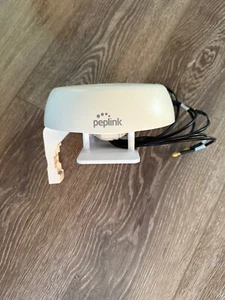 Peplink Mobility 42G 7 en 1 4x LTE/5G, 2x Wi-Fi, 1x Antenne GPS, - LIRE DESC. - Photo 1/3