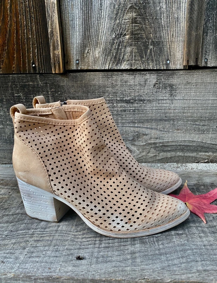 BOTINES DOLCE VITA KENYON Cuero Rubor Perforado Botines Envejecidos 8.5 Foto 1 de 4