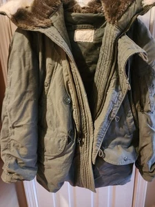 Authentic Vintage Military Extreme Cold Weather Parka Jacket Coat Size S - Picture 1 of 8
