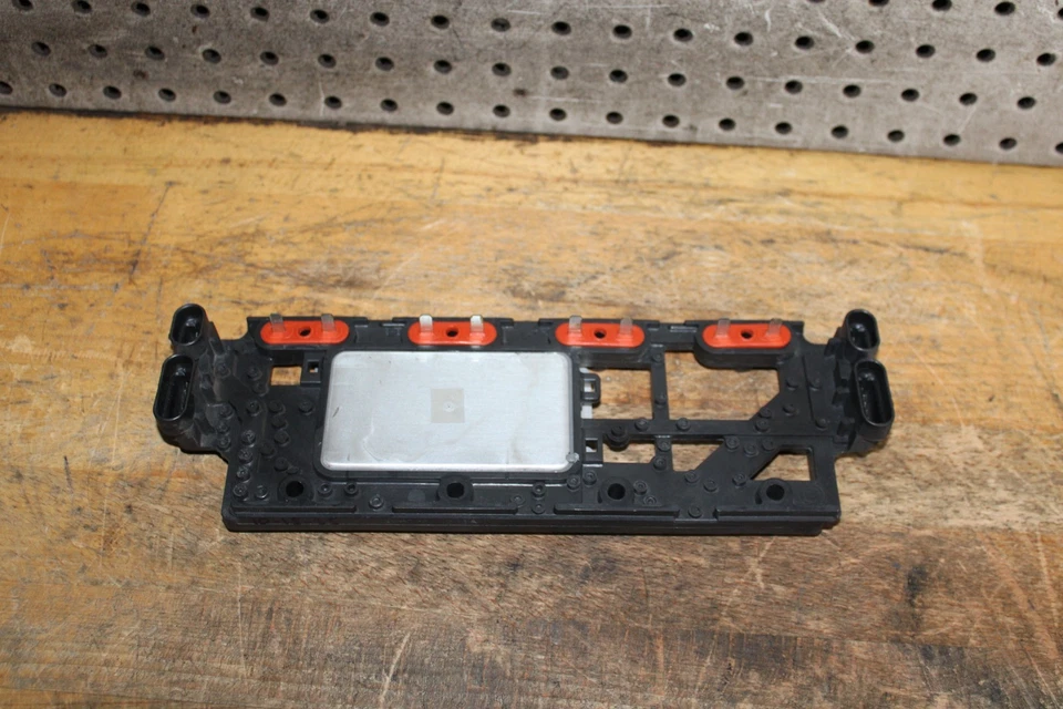 📮 MÓDULO DE CONTROL DE ENCENDIDO 4,6 L V8 CADILLAC SEVILLA 1993-1999 DEVILLE 1994-2000 Foto 1 de 4