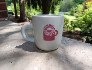 VINTAGE DUNKIN DONUTS THICK CERAMIC COFFEE MUG CUP 1960'S LOGO - Picture 1 of 4