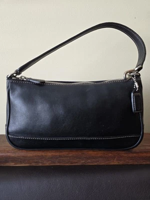 Vintage COACH 7785 Hampton Y2K Black Leather Demi Baguette Shoulder Bag 9x5 - Image 1 of 4