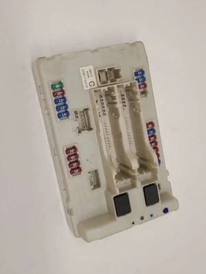 09-14 NISSAN MAXIMA Fuse Box Engine VIN A 4th Digit VQ35DE 24382ZN50A  - Image 1 of 4